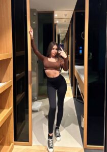 Эскортница з красивой грудью 
 Заритта в Москве