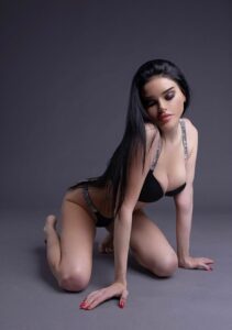 Индивидуалка Элина в Москве